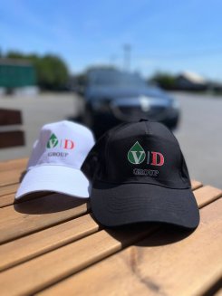 Бейсболка V/D group (черная)